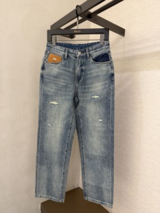 John Richmond 26春夏新款 男士时尚破洞直筒牛仔裤JUIAAN130992