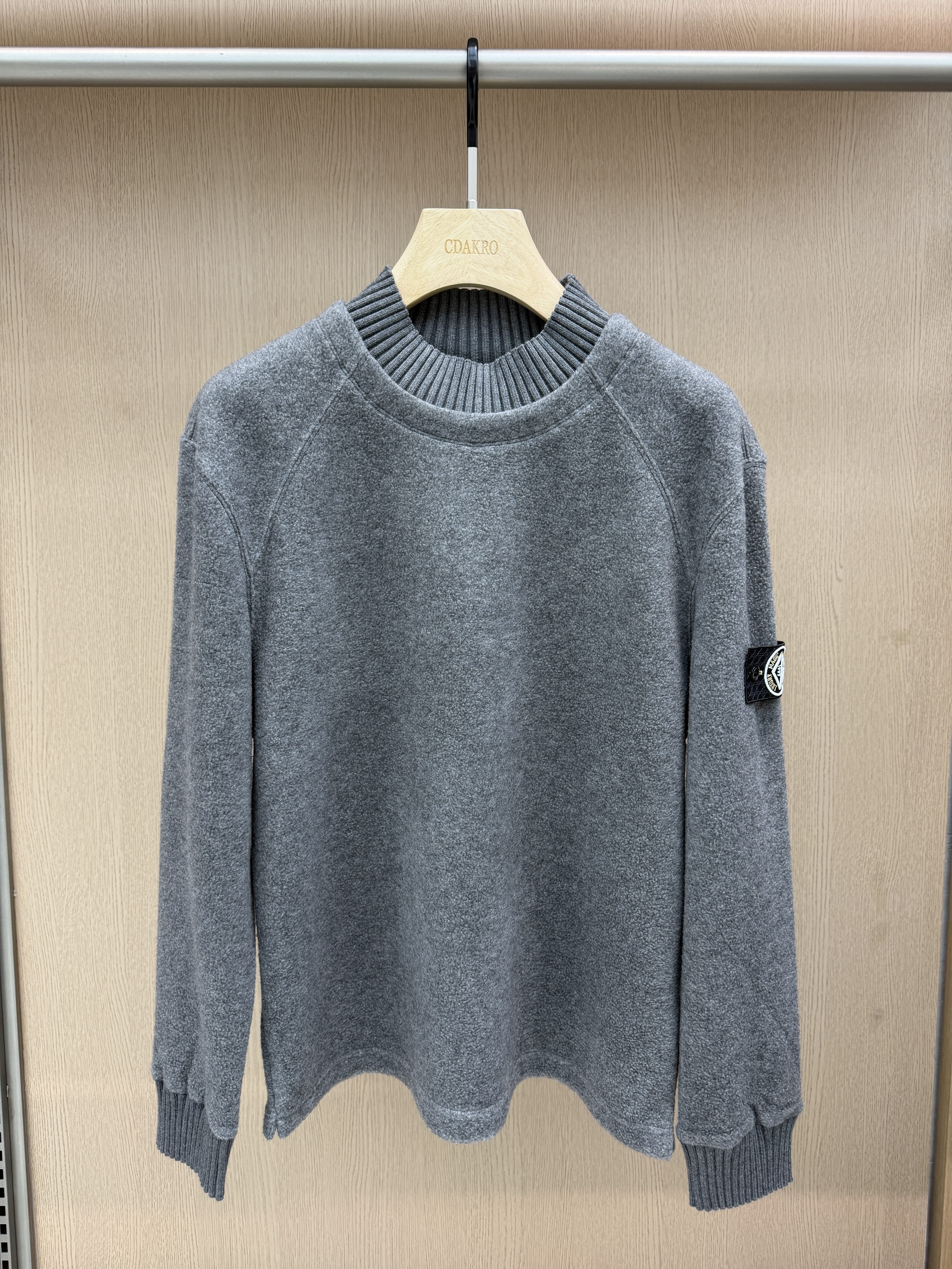 DOSERMO男装26秋冬新款套头卫衣手臂标签休闲保暖上衣661363450