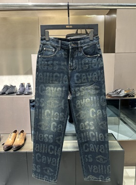 Cavalli CLASS 25秋冬新款 男士字母满印直筒牛仔裤 CM052E3029