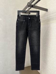 字母logo印花薄绒牛仔裤 DEGAIA 时尚 男士 DUHBAN120908 25秋冬新款