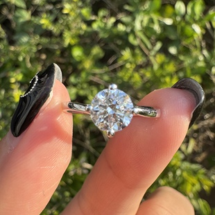 扭臂四爪培育钻石戒指PT950铂金培育钻一克拉人工培育钻石婚戒