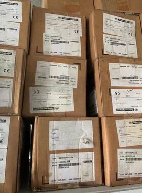 LXM32伺服电机BSH0702P01A2A价