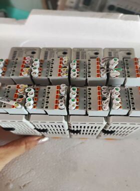 奥托尼克斯Autonics温度模块 TM4-N2SE成色很新