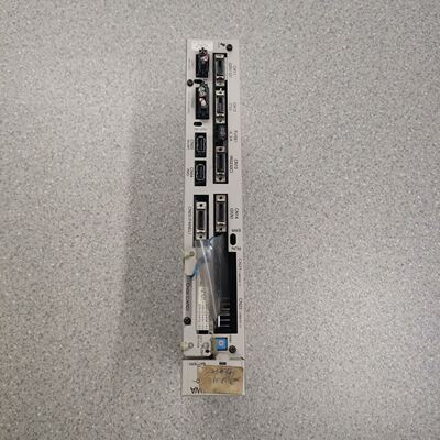 安川伺服驱动器JZNC-JRKS10F-110-00功能正常