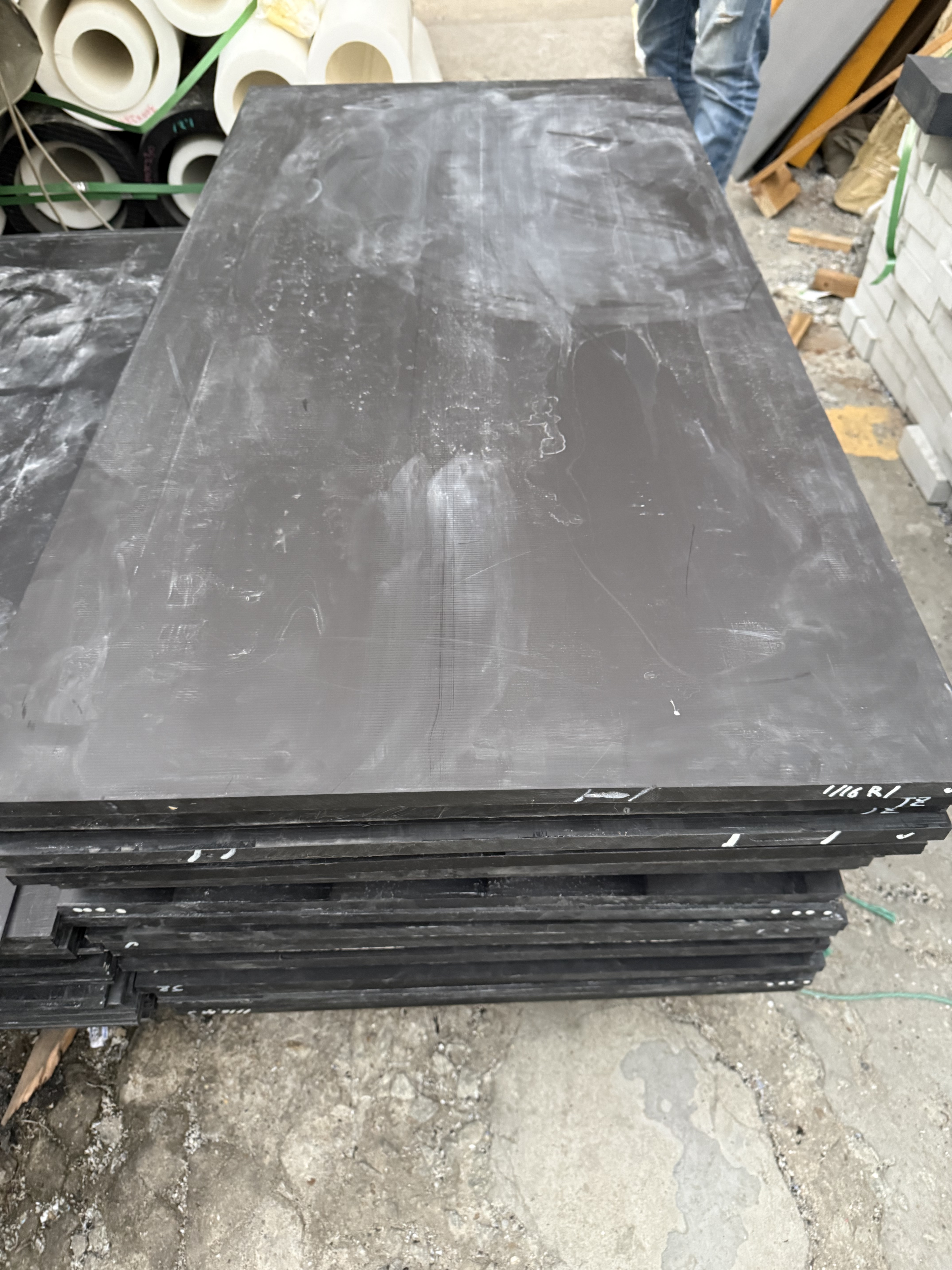 MCナイロンプレート防靜電黑色MC501CDR6 R9尼龙板，导电R2尼龙板