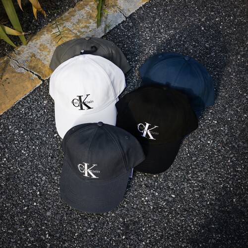 CalvinKlein男女同款鸭舌帽新品