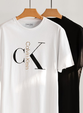 CalvinKlein经典大字母印花T恤