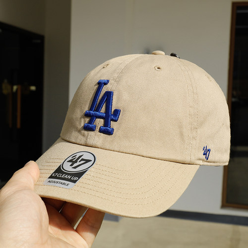 47Brand男女同款刺绣LOGO棒球帽