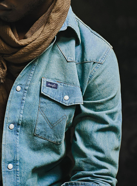 Wrangler x The Last of US联名款末日风感染水洗做旧牛仔衬衫潮
