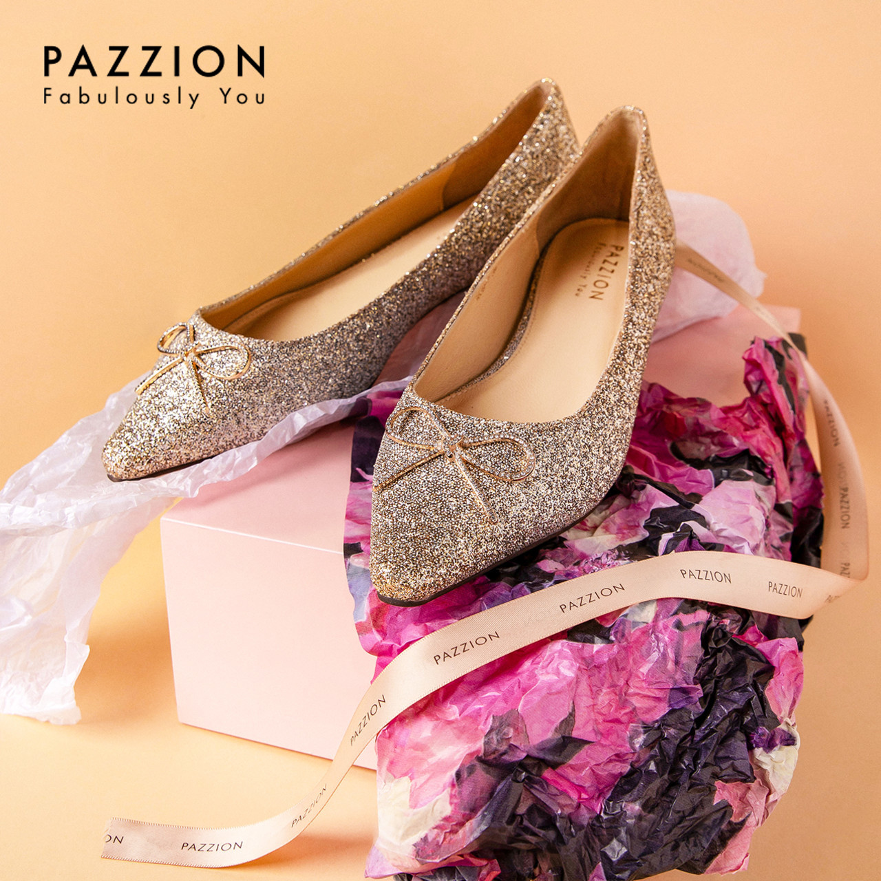 PAZZION2019新款优雅闪面钻饰蝴蝶结单鞋 套脚浅口尖头低跟平底鞋