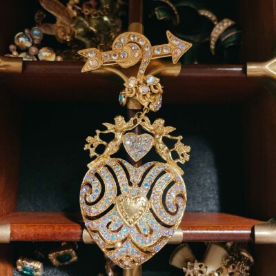 KirksFolly复古天使爱心胸针