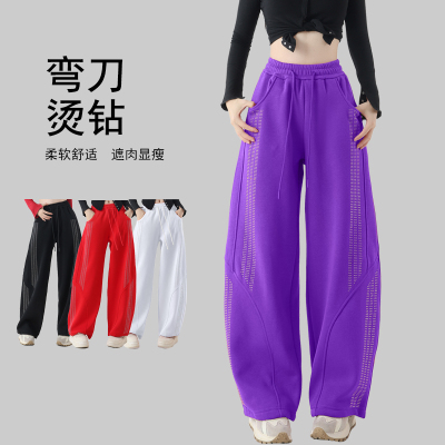 时尚显瘦烫钻宽松运动阔褪弯刀裤