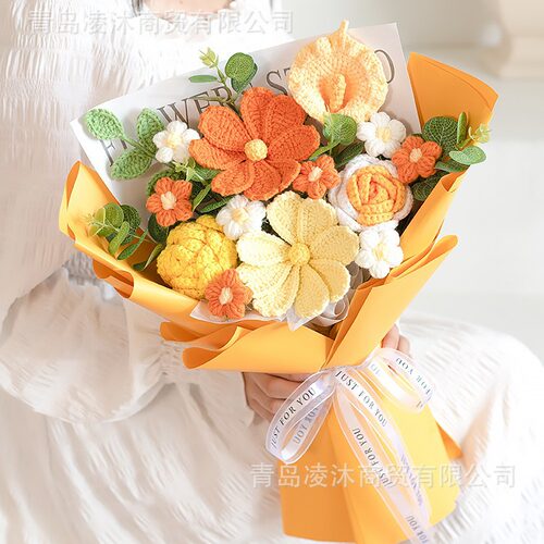 成品格桑花手捧花束手工编织花毛线花高级感送对象创意生日礼物