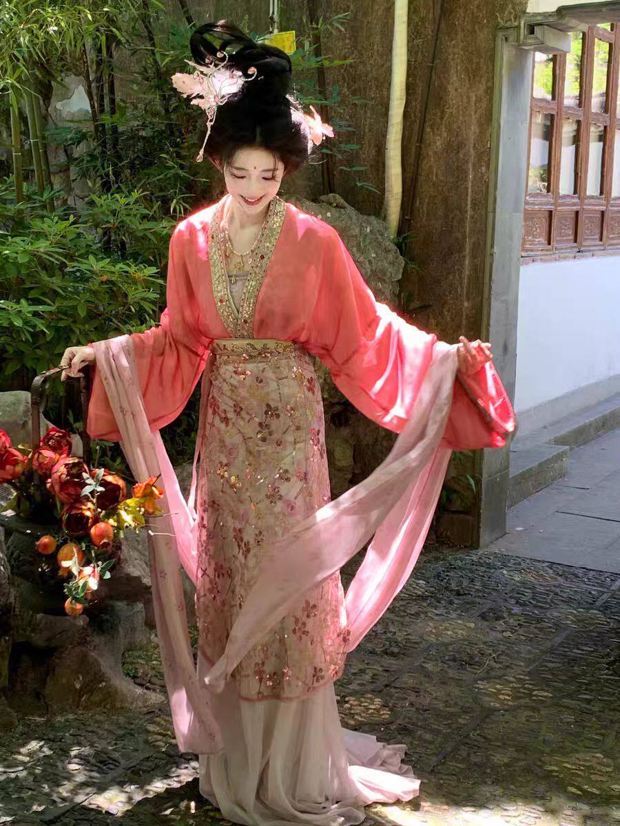 元春宋制汉服复原款仕女图影视版