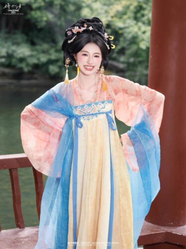 汉服女春夏新款刺绣齐胸套装