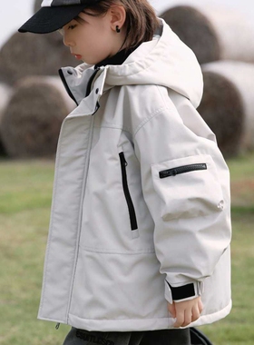 09112木家带帽加绒冲锋衣外套童装秋冬款男女童保暖拉链衫中大童