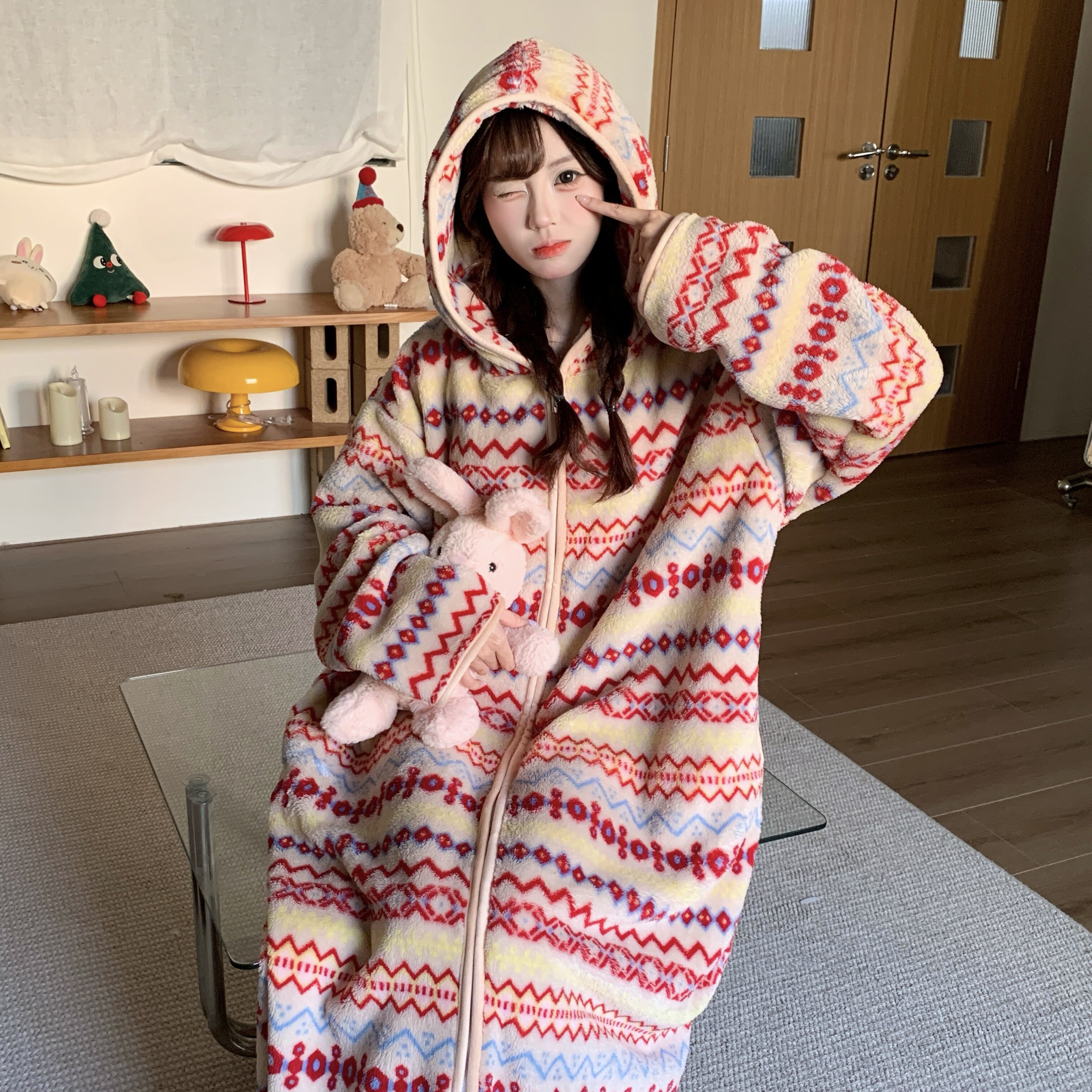 珊瑚绒连帽睡袍女冬季加厚保暖长裙加肥特大码300斤家居服可外穿