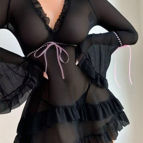 Female lace, love fungus edge, V-neck, new mesh, sexy linger