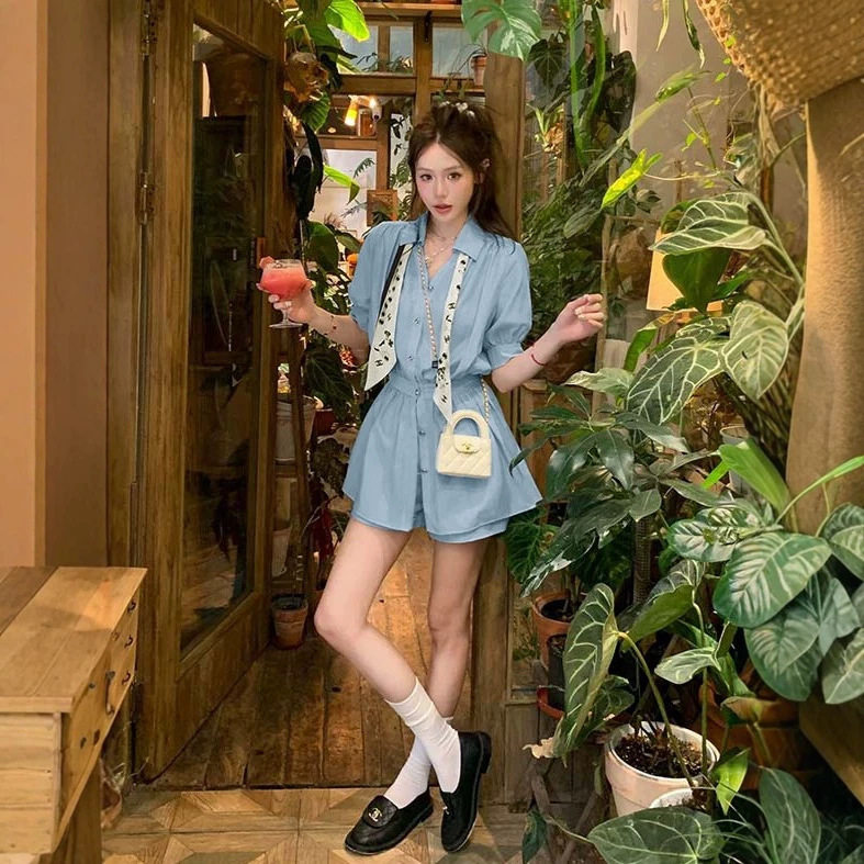 [现货]巨好看的夏天套装女松弛感收腰衬衫上衣高腰遮胯短裤两件套