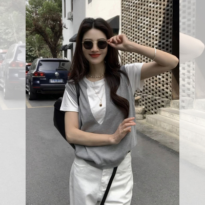 设计感白色v领假两件短袖正肩t恤女夏季chic别致独特韩系短款上衣