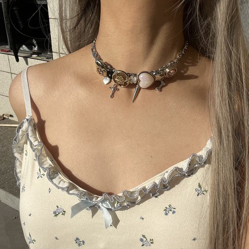 原创设计y2k甜酷辣妹纽扣颈链