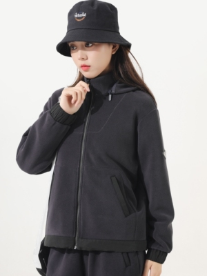 梵贝希秋冬新款女防风连帽暖外套