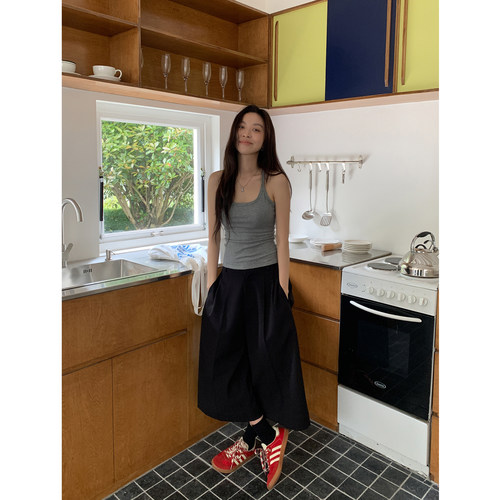 黑色经线高腰七分阔腿裤不易变形
