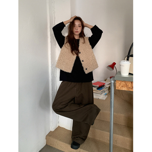 SIXI四喜家 巴塞尔初雪 皮毛一体仿羊羔绒马甲女冬环保皮草小外套