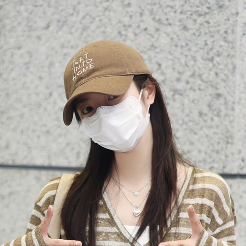 徐若晗明星主播博主软顶棒球帽