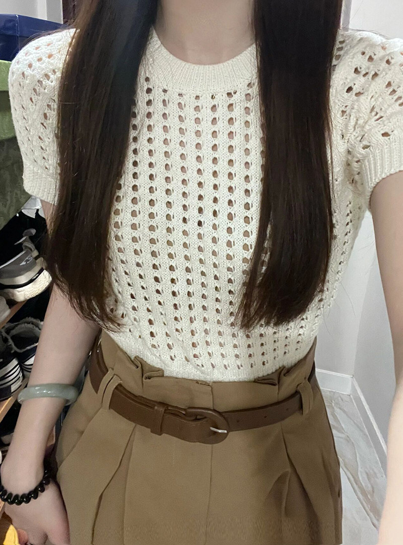 现货甜辣镂空女夏季新款设计感小众收腰U短款修身体恤上