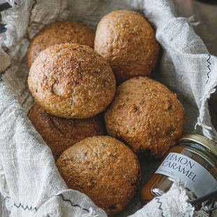 德南面面包房蔓越莓小面包全麦早餐5个装餐包手作轻卡健身无蔗糖