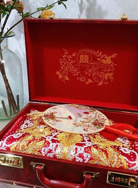 陪嫁箱秀禾服红色结婚箱子迷你嫁妆箱皮箱新娘密码箱手提箱旅行箱