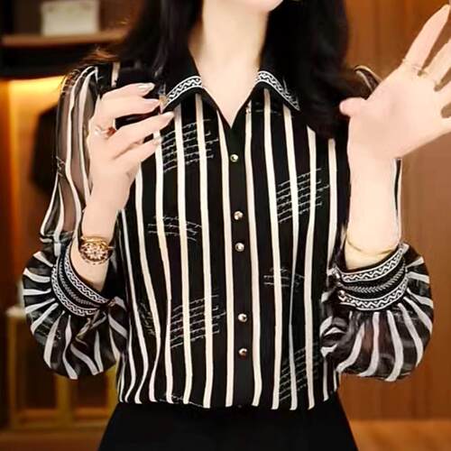 秋季衬衫开衫2025新款F时尚显瘦优雅宽松遮肉休闲条纹衬衫妈妈装
