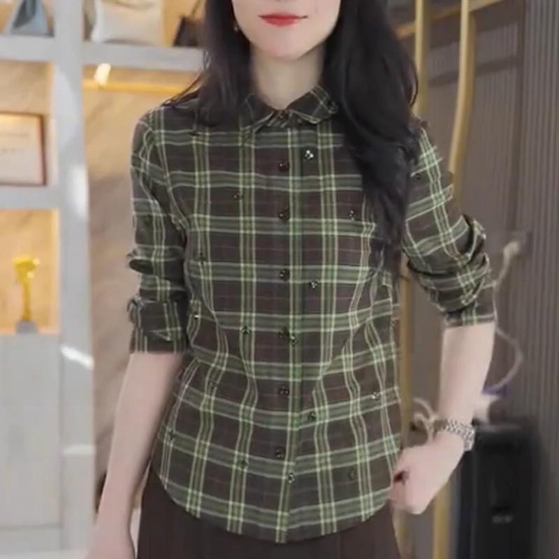 绿色翻领长袖衬衫女2026春季新款高级感格子舒适百搭时髦大尺码上