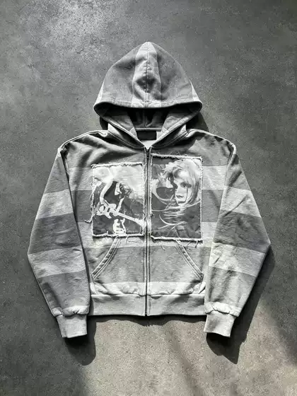 From the Street Avril Lavigne Punk Rock Sweatshirt Jacket with Striped Raw Edge Patchwork