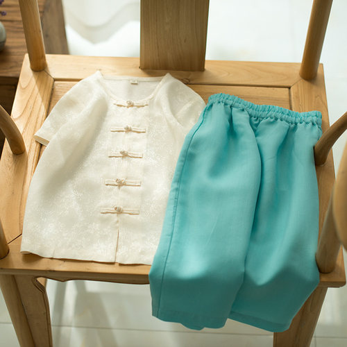 天丝改良版唐装男童提花面料舒适