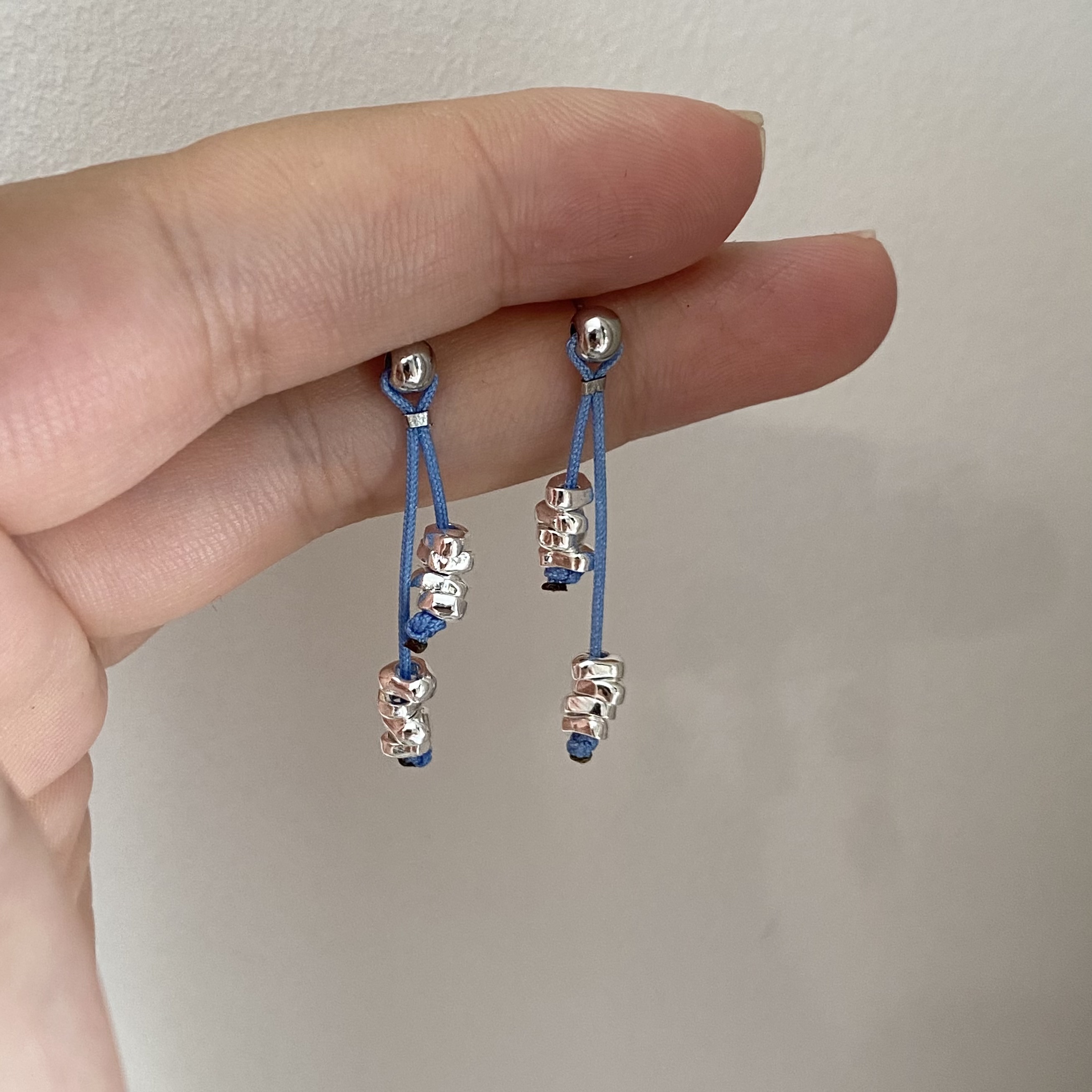 三月春冬原创小众设计感蓝色绳结耳环气质百搭高级感简约耳饰女