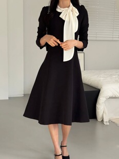 RUHOT 韩国直邮东大门正品 eeyou 2026春季 优雅蝴蝶结连衣裙 代购