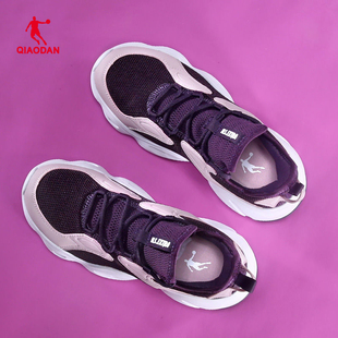 乔丹女鞋2026春季新款运动鞋跑步鞋学生轻便软底休闲鞋网面老爹鞋