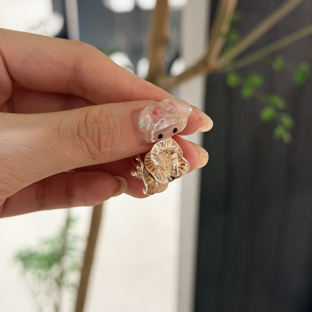 11.28韩国东大门nyunyu饰品银饰立体花瓣玫瑰耳钉耳饰银vase