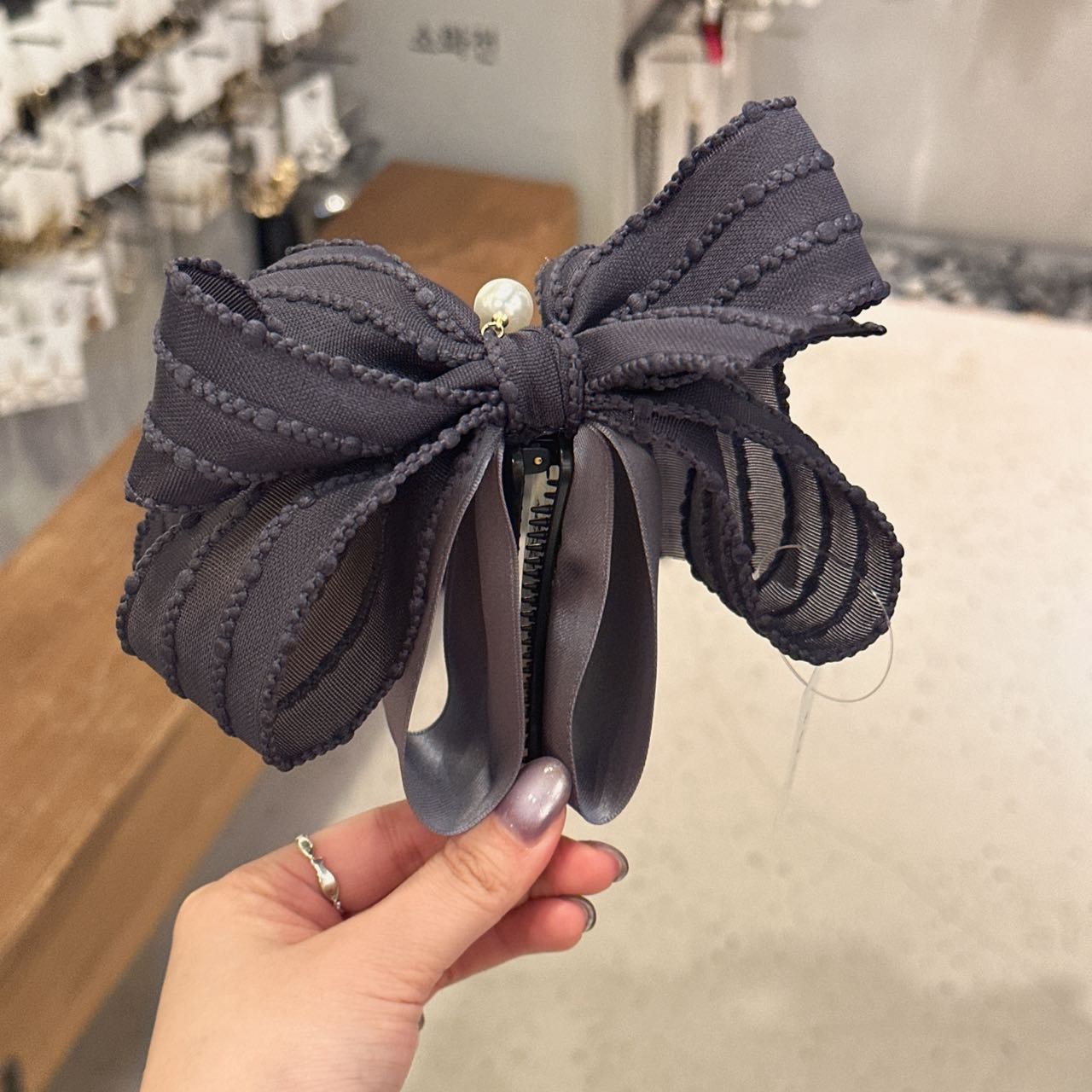 11.9韩国baket发饰珍珠蝴蝶结甜美香蕉夹