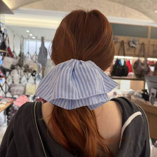 6.8韩国东大门Trois de LEI点点水钻条纹裙摆大肠发圈