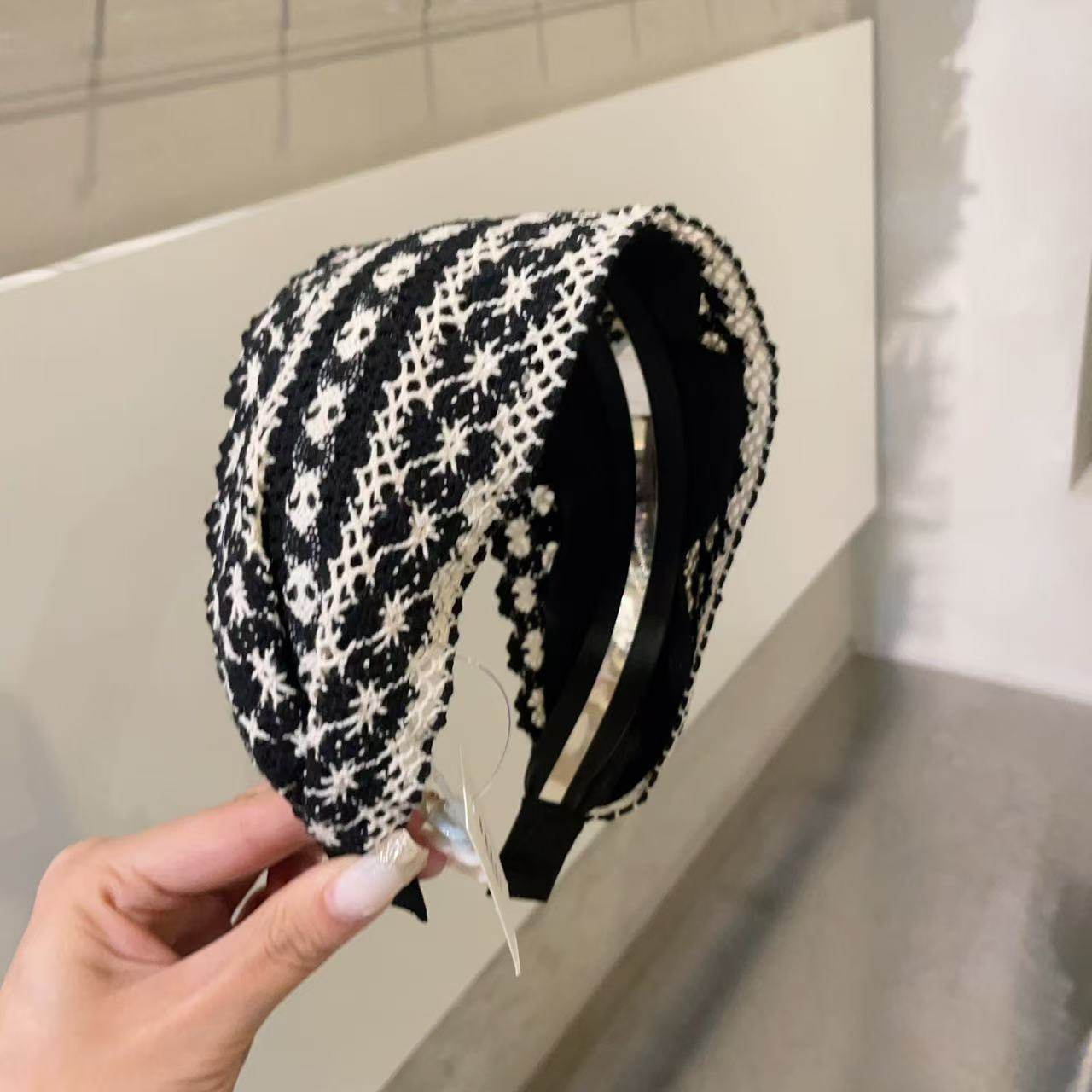 7.19韩国东大门baket发饰可爱刺绣纹理复古宽边发箍发带