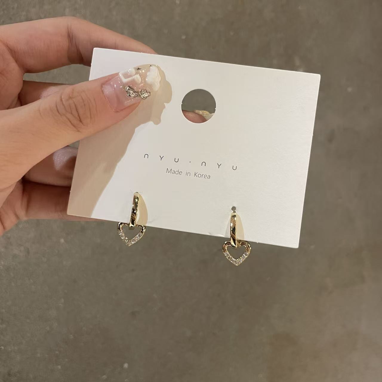 9.5韩国nyunyu饰品气质水钻爱心耳钉耳圈