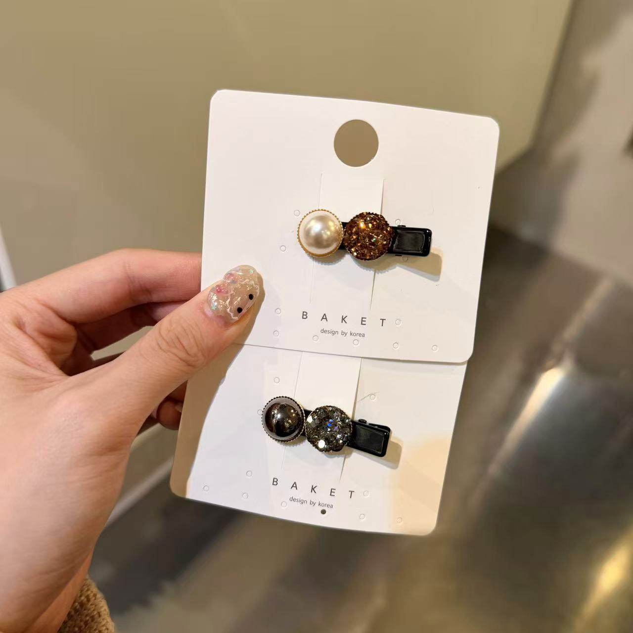 12.2韩国东大门baket发饰亮钻珍珠一字鸭嘴夹边夹发夹