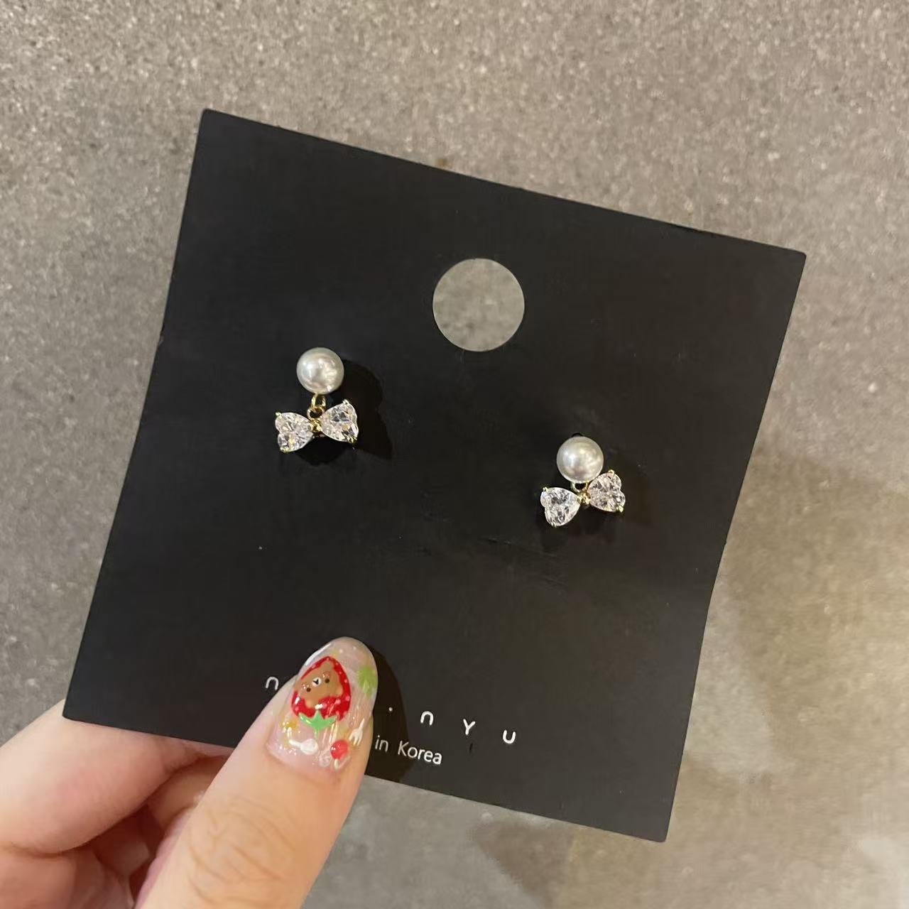 9.19韩国nyunyu饰品 水钻蝴蝶结简约爱心珍珠耳钉