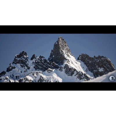 UE5.3高精度高海拔雪山峰场景模型Frostholm Mountains Realistic