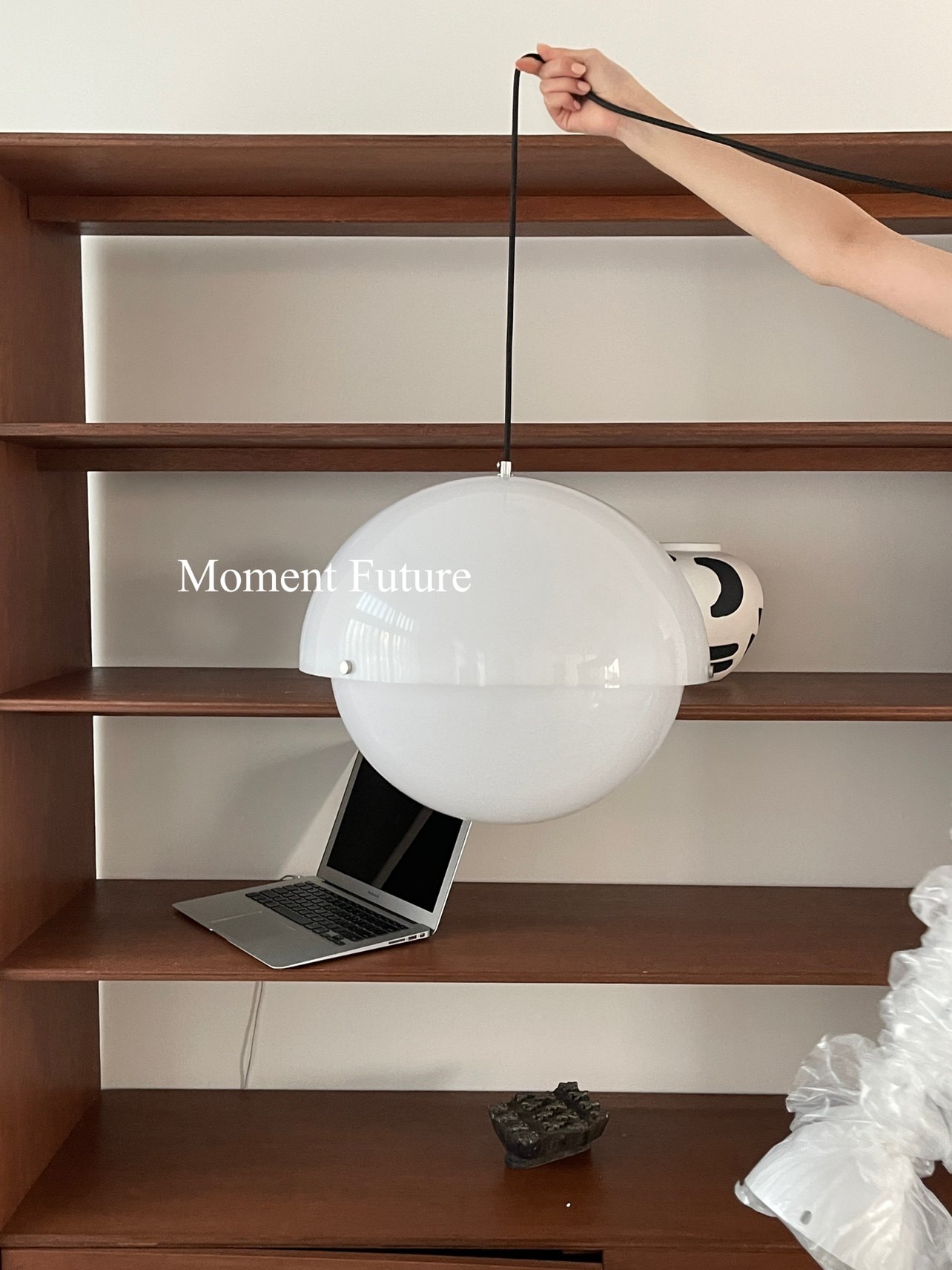 Moment Future现代简约吊灯亚克力白色圆球鸡蛋灯饰装饰陈列软装,家装灯饰光源,客厅吊灯,淘宝优惠券,粉丝福利购,淘宝优惠卷