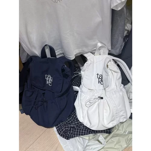 ins同款夏季百搭女双肩包