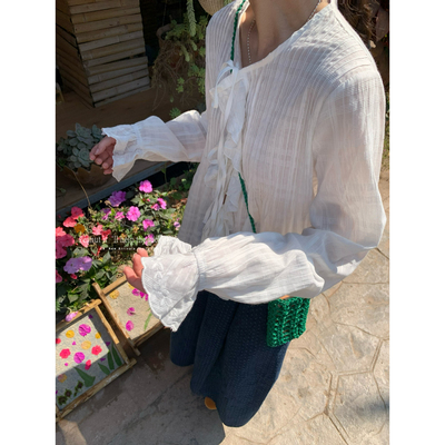 早春木耳边系带设计感长袖衬衫